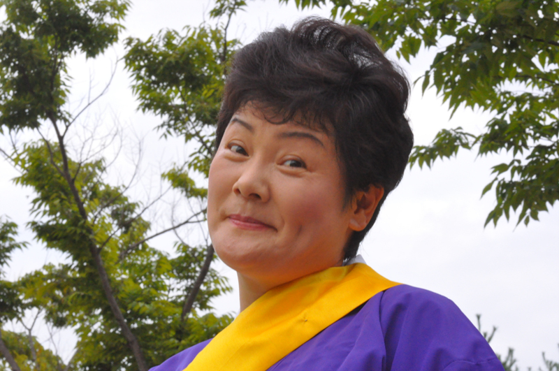 2011_bec6c7b3c1a4b1e2b9dfc7a5b0f8bfac_002.jpg