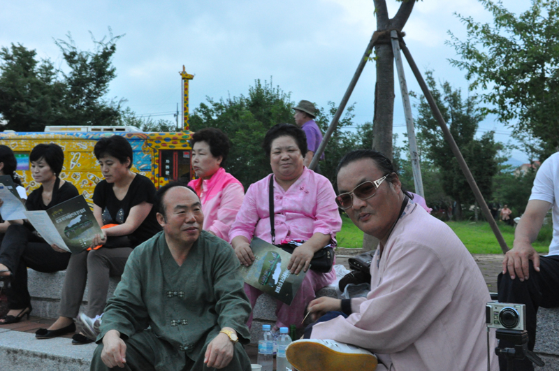 2011_bec6c7b3c1a4b1e2b9dfc7a5b0f8bfac_014.jpg