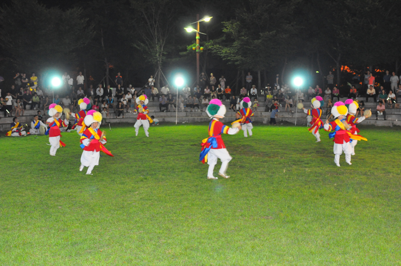 2011_bec6c7b3c1a4b1e2b9dfc7a5b0f8bfac_191.jpg