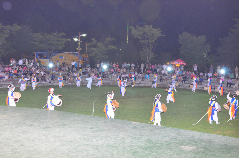 2011_bec6c7b3c1a4b1e2b9dfc7a5b0f8bfac_373.jpg