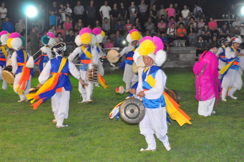 2011_bec6c7b3c1a4b1e2b9dfc7a5b0f8bfac_410.jpg
