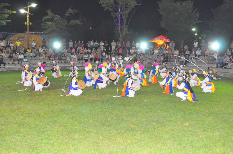 2011_bec6c7b3c1a4b1e2b9dfc7a5b0f8bfac_418.jpg