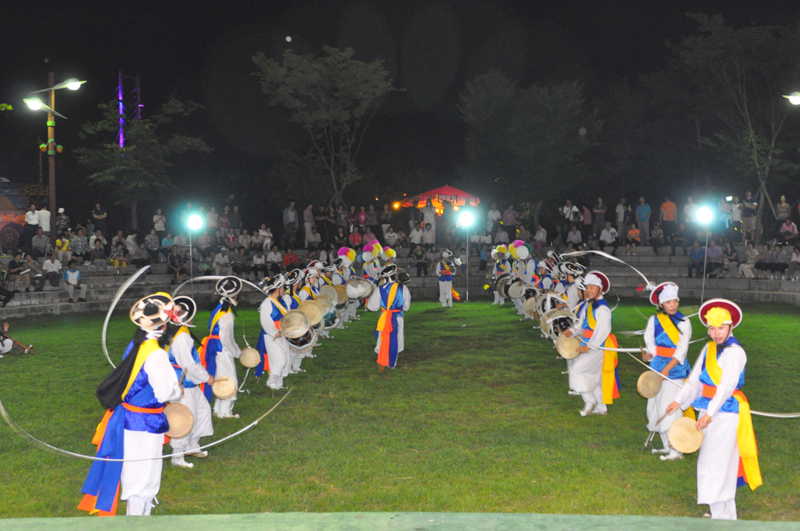 2011_bec6c7b3c1a4b1e2b9dfc7a5b0f8bfac_452.jpg