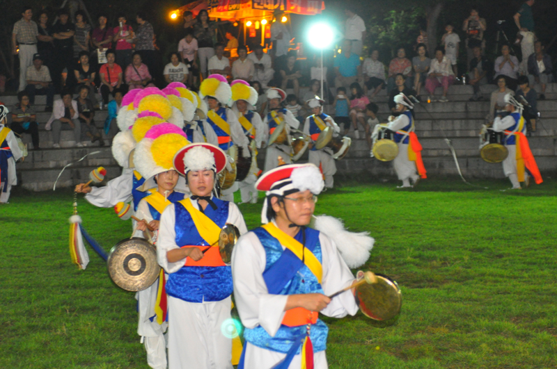 2011_bec6c7b3c1a4b1e2b9dfc7a5b0f8bfac_462.jpg