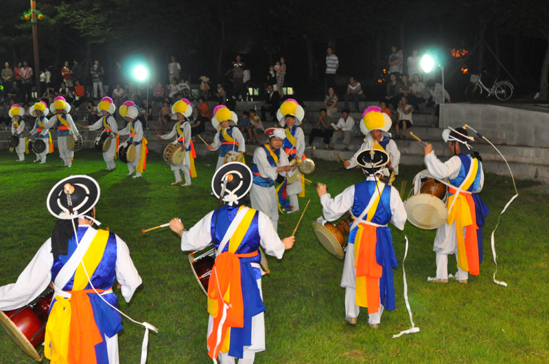 2011_bec6c7b3c1a4b1e2b9dfc7a5b0f8bfac_484.jpg