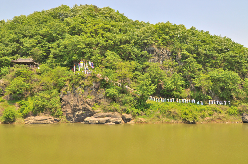 20120505_bec6c7b3c8adbab81_905.jpg