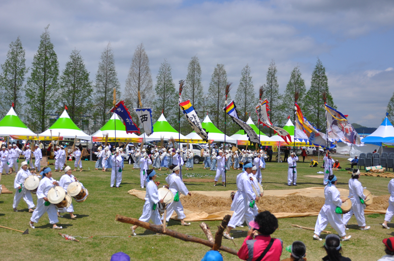 2012bec6c7b3bec6b6f3c1a6b0f8bfac_300.jpg