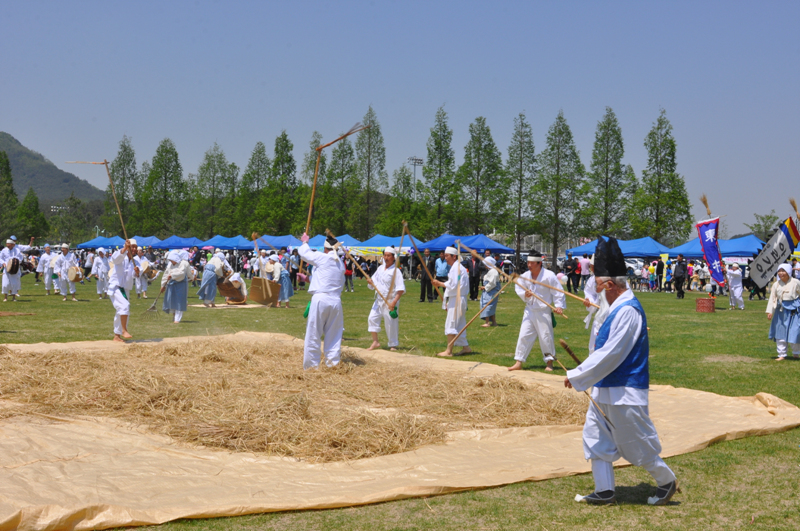 c7d4bec8b3f3bfe420110505_082.jpg
