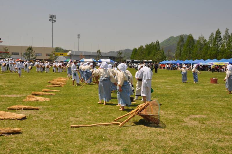 c7d4bec8b3f3bfe420110505_164.jpg