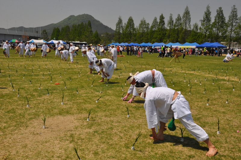 c7d4bec8b3f3bfe420110505_183.jpg