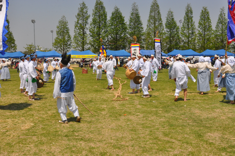 c7d4bec8b3f3bfe420110505_195.jpg