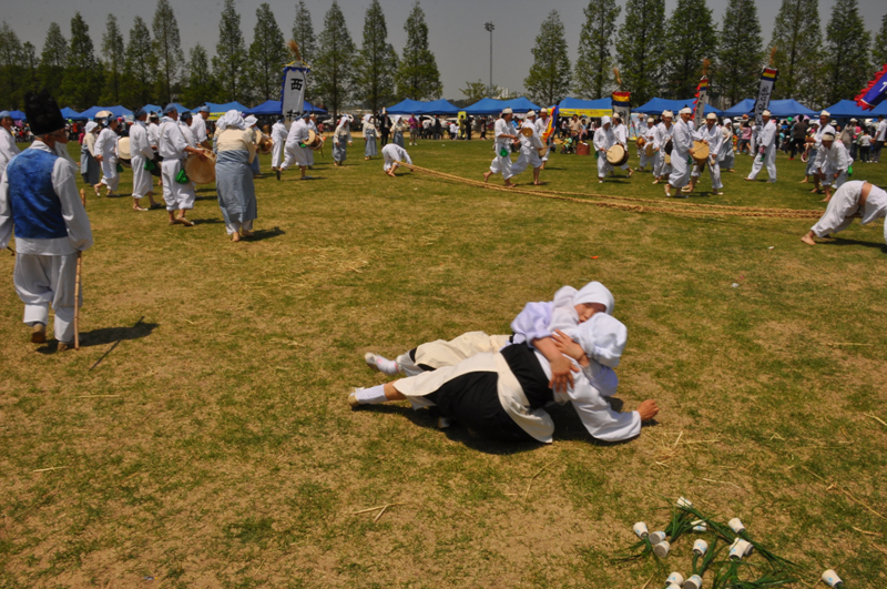 c7d4bec8b3f3bfe420110505_225.jpg