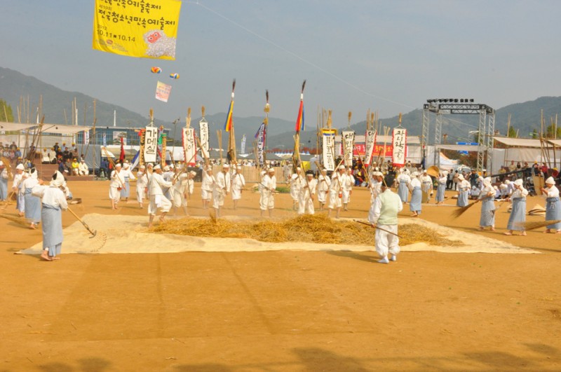 2012c7d1b1b9b9cebcd3bfb9bcfac3e0c1a6_249.jpg