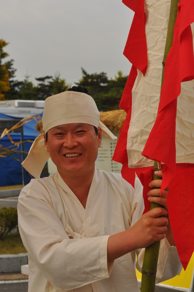 2012c7d1b1b9b9cebcd3bfb9bcfac3e0c1a6_036.jpg