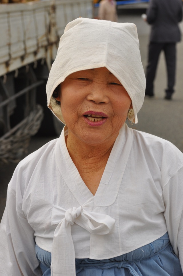 2012c7d1b1b9b9cebcd3bfb9bcfac3e0c1a6_039.jpg