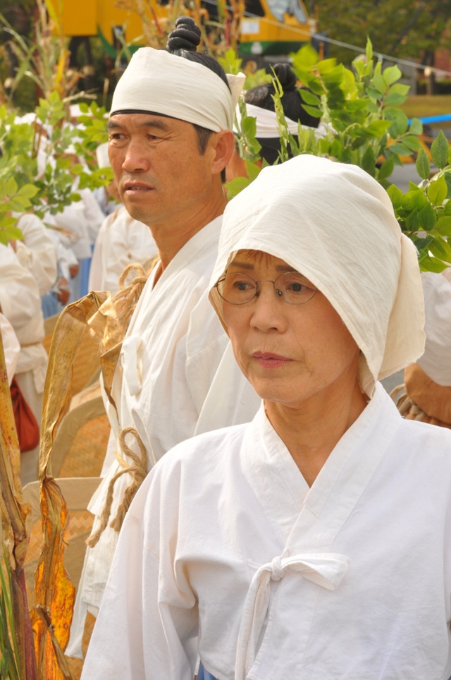 2012c7d1b1b9b9cebcd3bfb9bcfac3e0c1a6_057.jpg