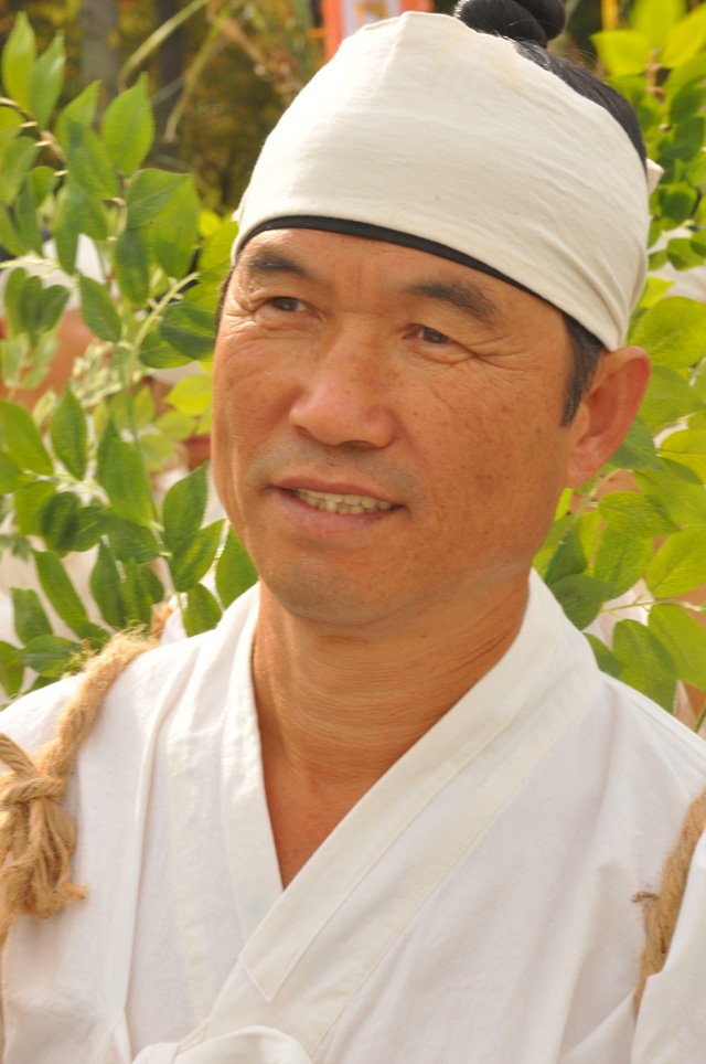 2012c7d1b1b9b9cebcd3bfb9bcfac3e0c1a6_058.jpg
