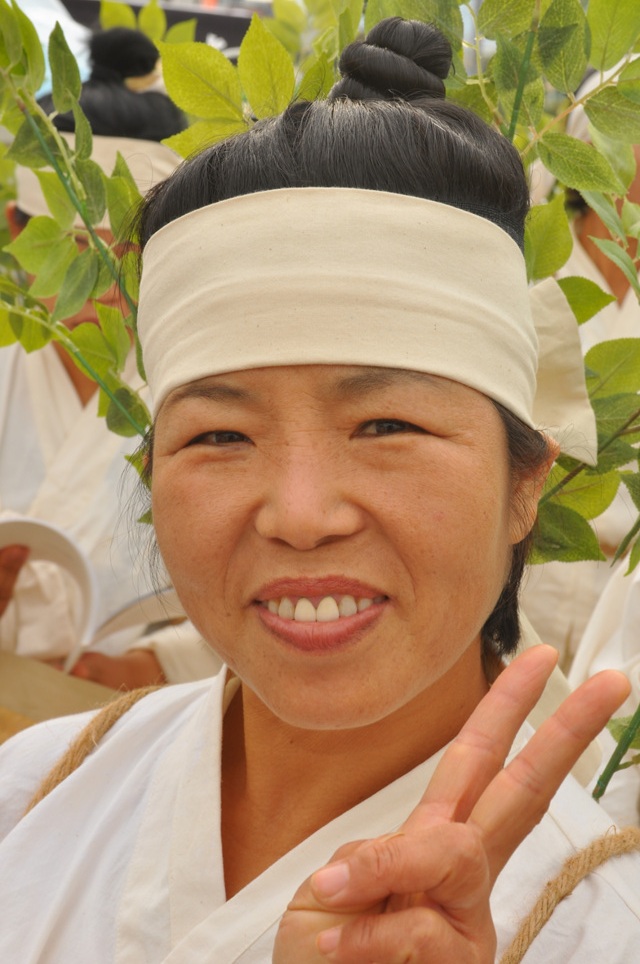 2012c7d1b1b9b9cebcd3bfb9bcfac3e0c1a6_062.jpg