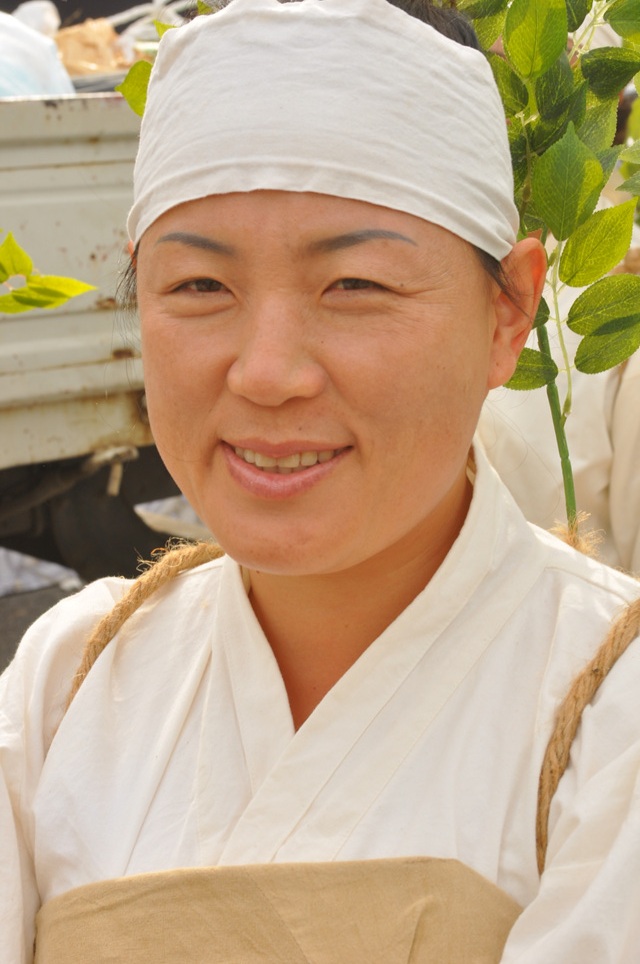 2012c7d1b1b9b9cebcd3bfb9bcfac3e0c1a6_064.jpg