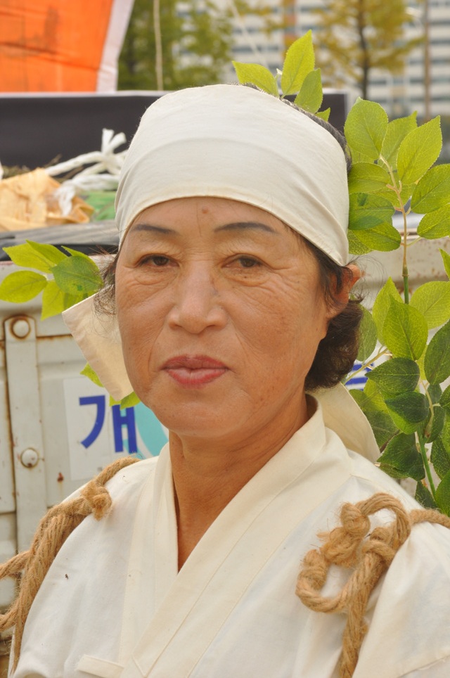2012c7d1b1b9b9cebcd3bfb9bcfac3e0c1a6_067.jpg