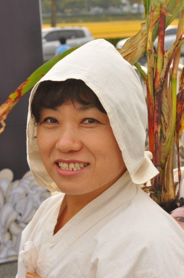 2012c7d1b1b9b9cebcd3bfb9bcfac3e0c1a6_069.jpg