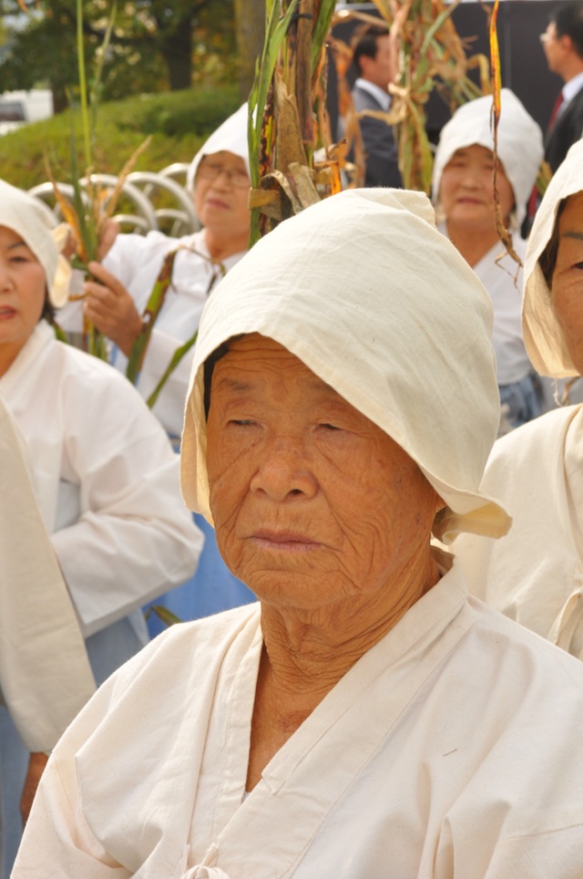 2012c7d1b1b9b9cebcd3bfb9bcfac3e0c1a6_077.jpg