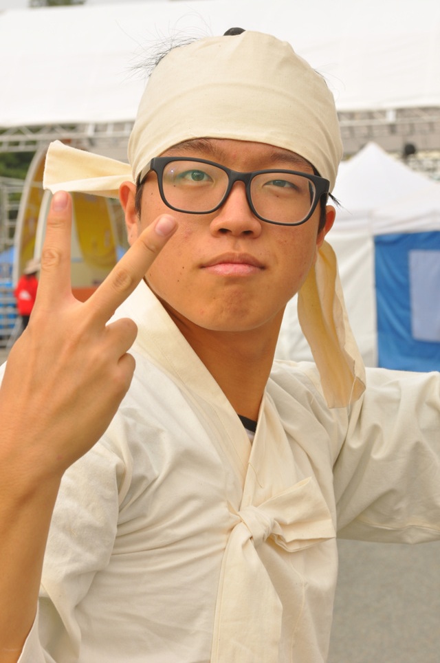 2012c7d1b1b9b9cebcd3bfb9bcfac3e0c1a6_102.jpg