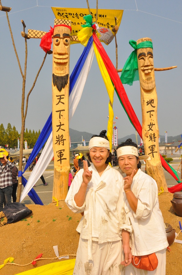 2012c7d1b1b9b9cebcd3bfb9bcfac3e0c1a6_553.jpg