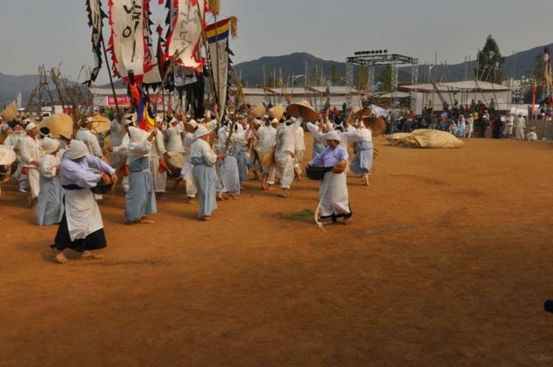 2012c7d1b1b9b9cebcd3bfb9bcfac3e0c1a6_426.jpg
