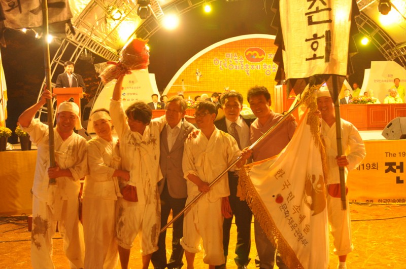 2012c7d1b1b9b9cebcd3bfb9bcfac3e0c1a6_656.jpg